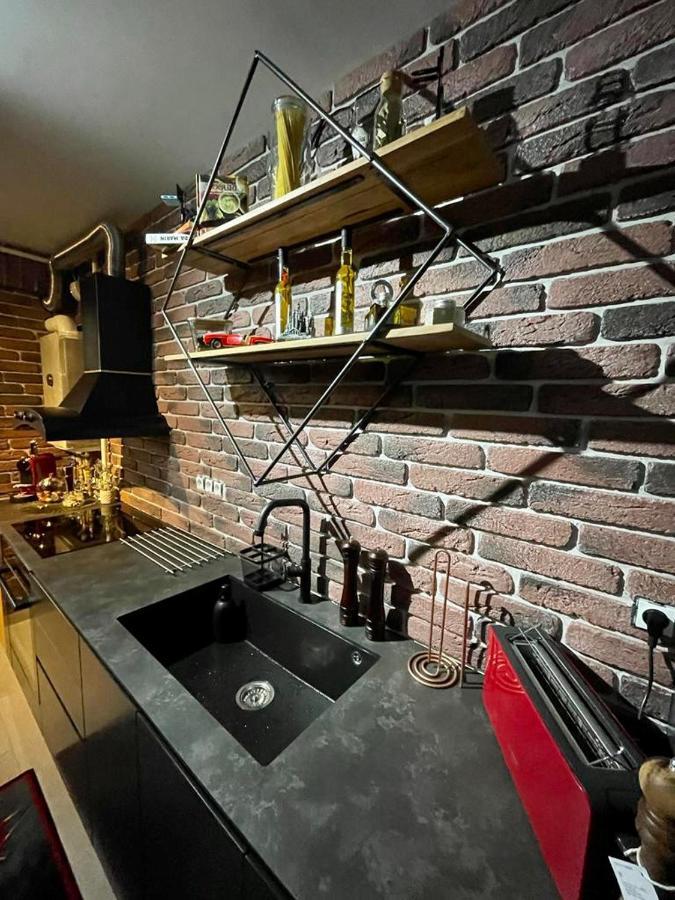 Iconic Loft Bucharest - Private Parking, Netflix Apartment Bagian luar foto