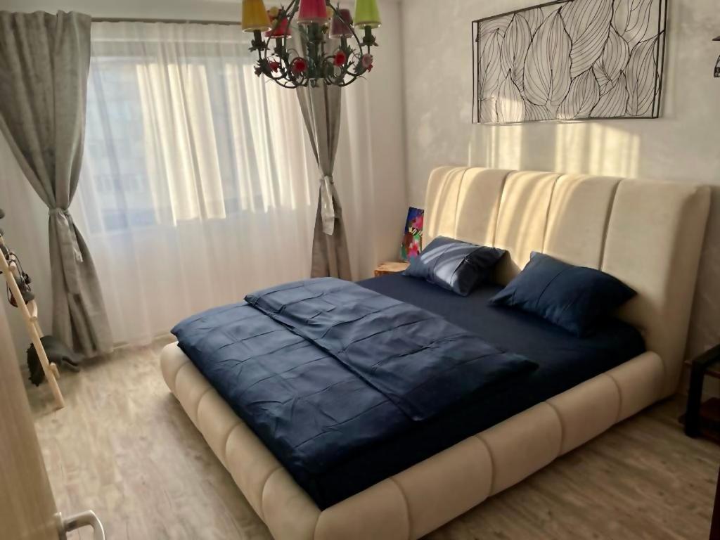Iconic Loft Bucharest - Private Parking, Netflix Apartment Bagian luar foto