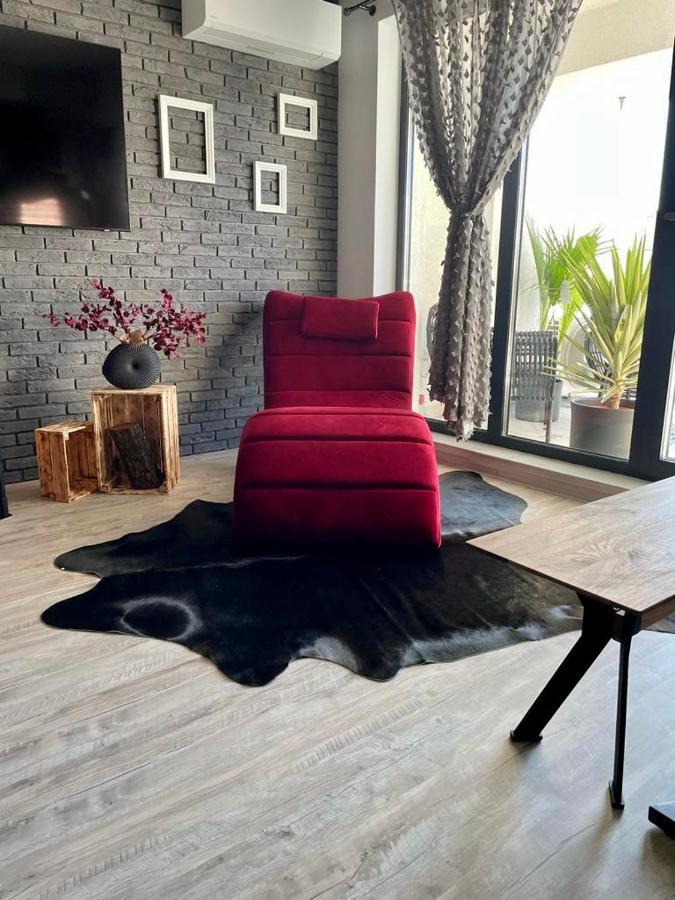 Iconic Loft Bucharest - Private Parking, Netflix Apartment Bagian luar foto
