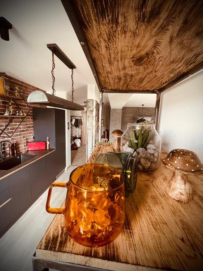 Iconic Loft Bucharest - Private Parking, Netflix Apartment Bagian luar foto