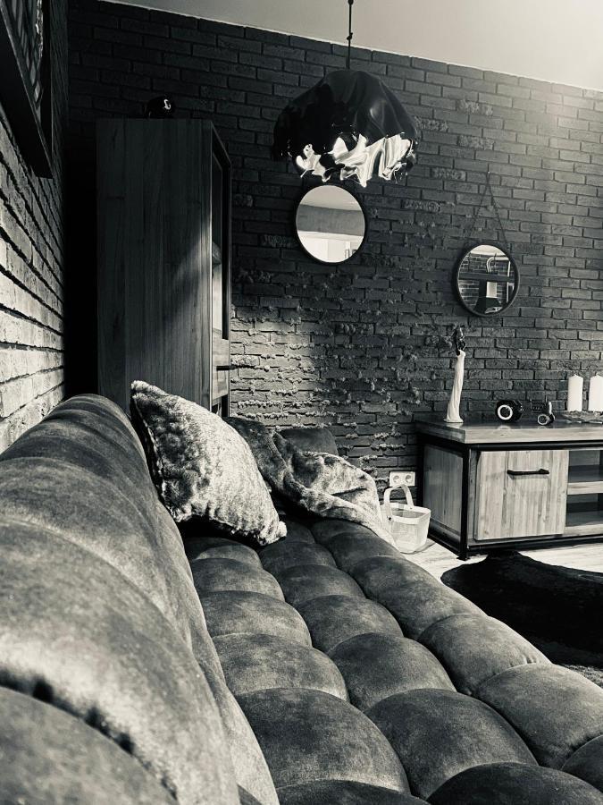 Iconic Loft Bucharest - Private Parking, Netflix Apartment Bagian luar foto